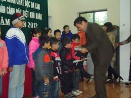 ການເຄື່ອນໄຫວຕ່າງໆ ເພື່ອຜູ້ປະສົບ ເຄາະຮ້າຍຈາກທາດພິດສີສົ້ມ/ດີໂອຊິນ